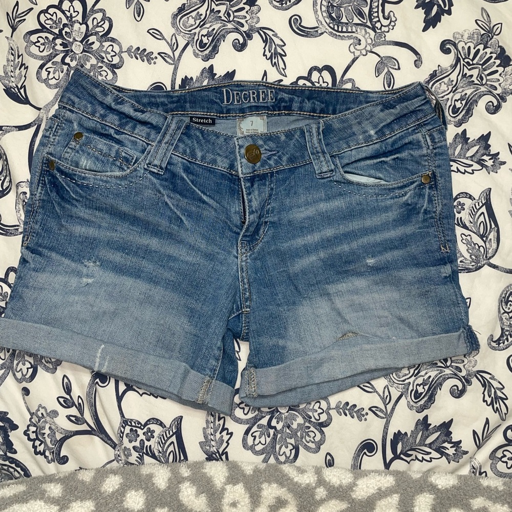 Decree Women's Classic Blue Jean Shorts